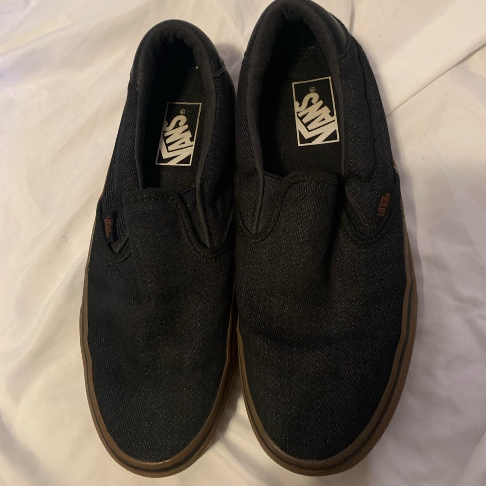 Black vans
